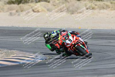 media/Dec-07-2025-CVMA (Sun) [[3e7d2de5dc]]/Race 7-Formula Lightweight Twins Shootout/